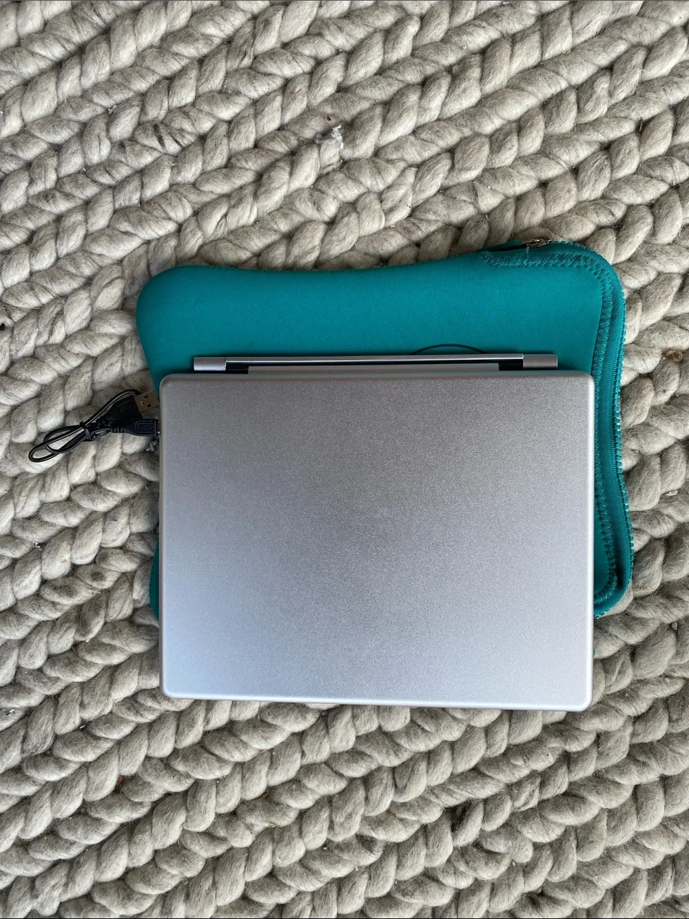 Anker Black Bluetooth Tablet Keyboard with Teal Sleeve